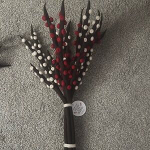 Set/5 Rustic Red & White Berry Stems Decorative Bundle by